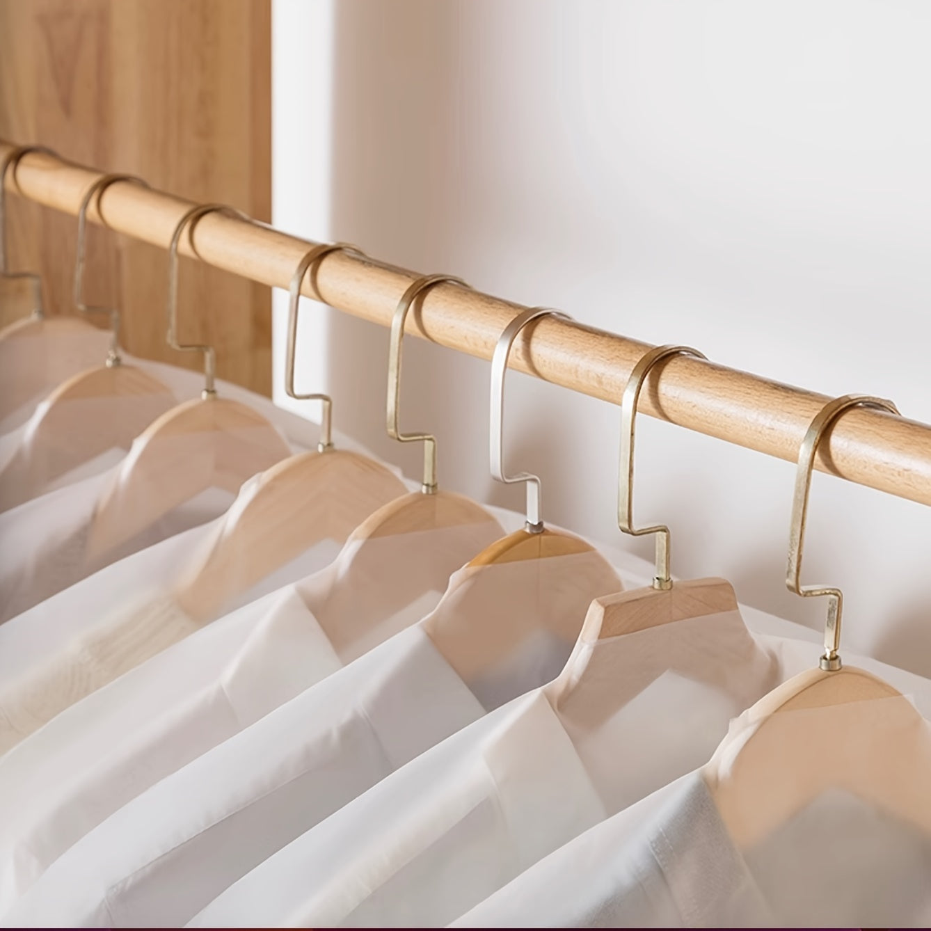 Transparent Garment Bags for Suits, Coats, Down Jackets, And Dresses to Protect Clothing from Dust